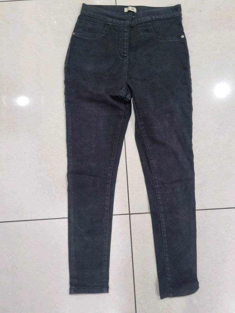 Stylish DNMX Women&#39;s Black Jeans - Size 32