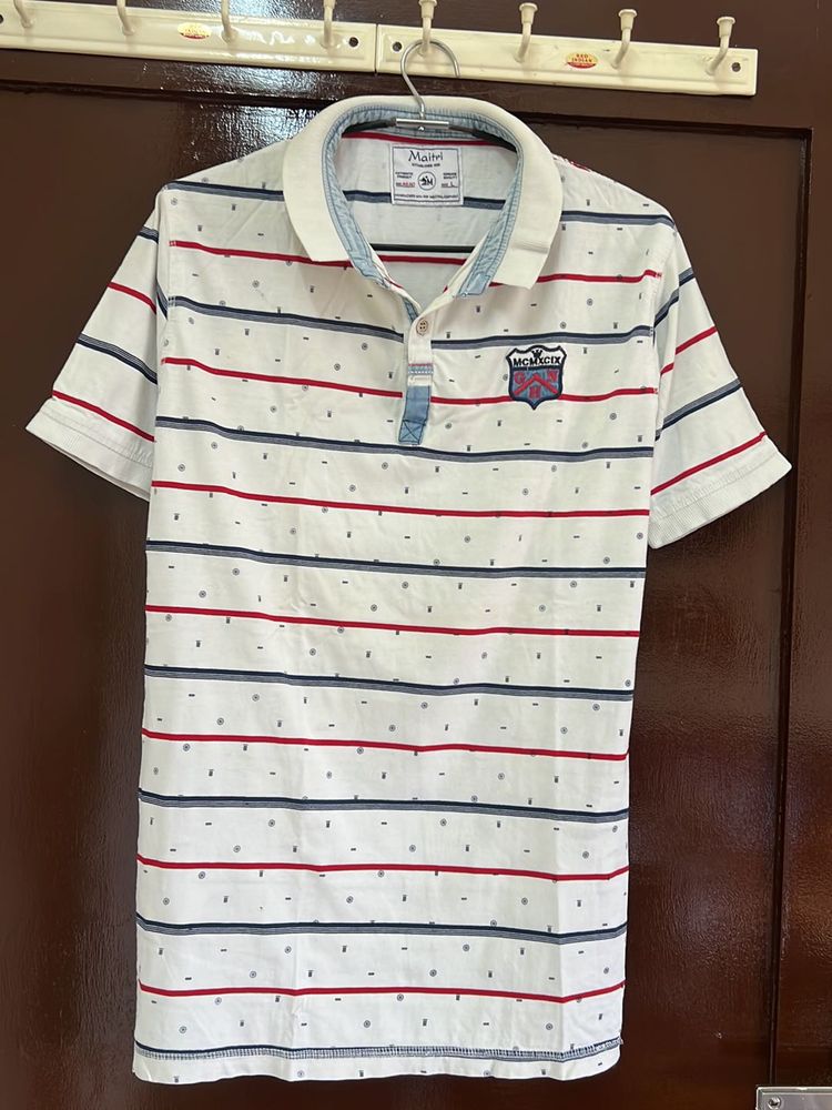 White polo Tshirt With Minimal Design