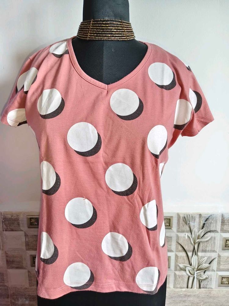 🎁Buy 1, Get 1 Free🎁,Size M/ L Polka Dot Tshirt
