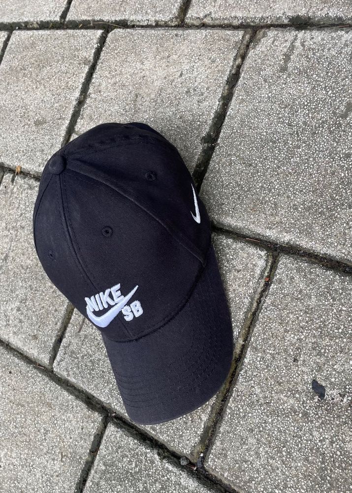 Nike cap