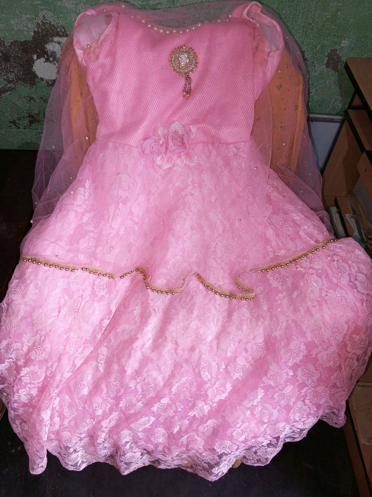 ETHENIC GOWN