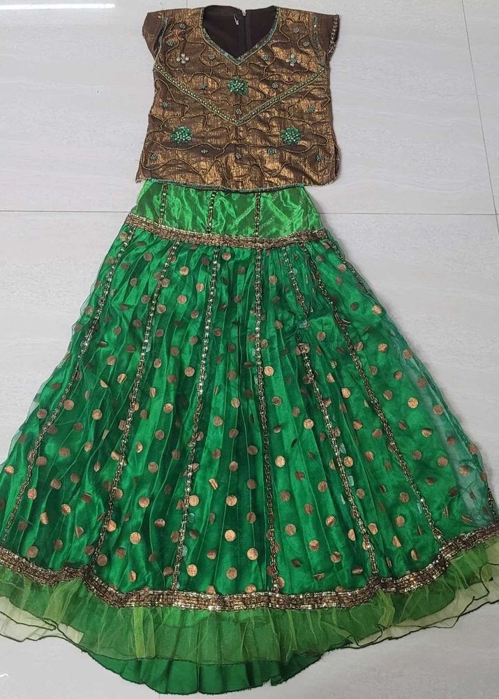 Cute Ethnic Girls&#39; Outfit