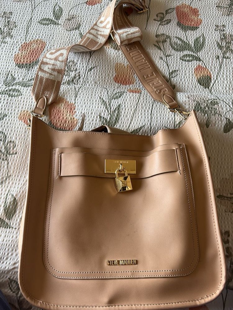 Steve Madden Shoulder Bag