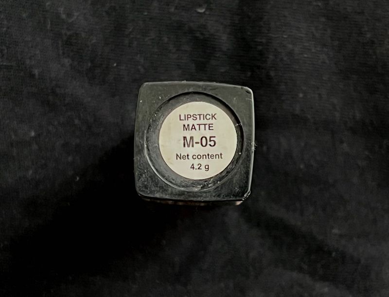 Red Matte Lipstick M-05