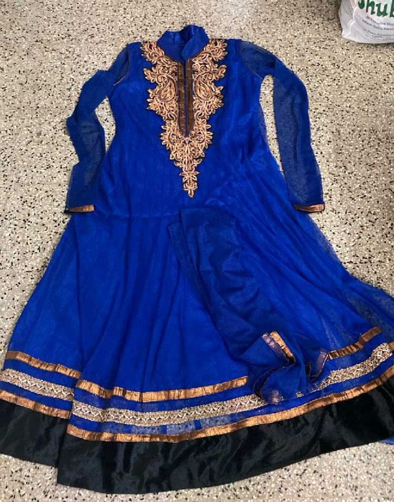 Preloved Anarkali Top With Dupatta