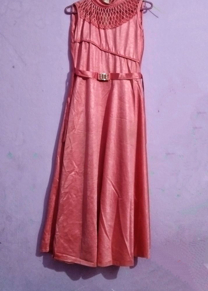 Long Stylish Gown Peach 🍑 Colour