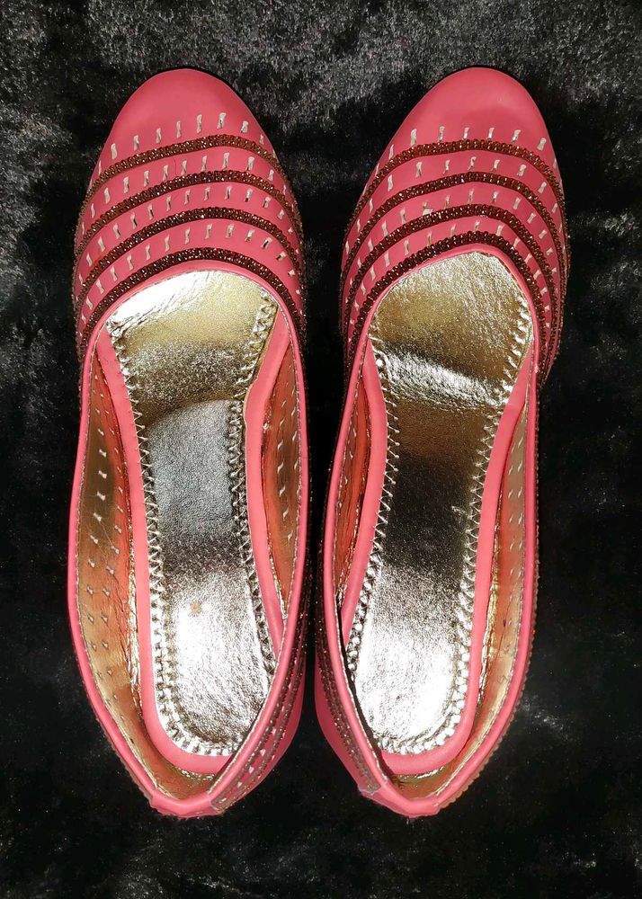 Elegant Ethnic Bellies