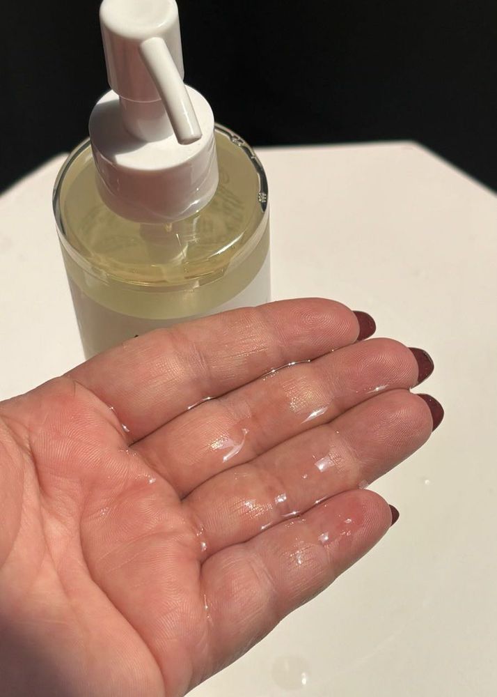 Anua Heartleaf Cleansing Oil And Rhode Peptide