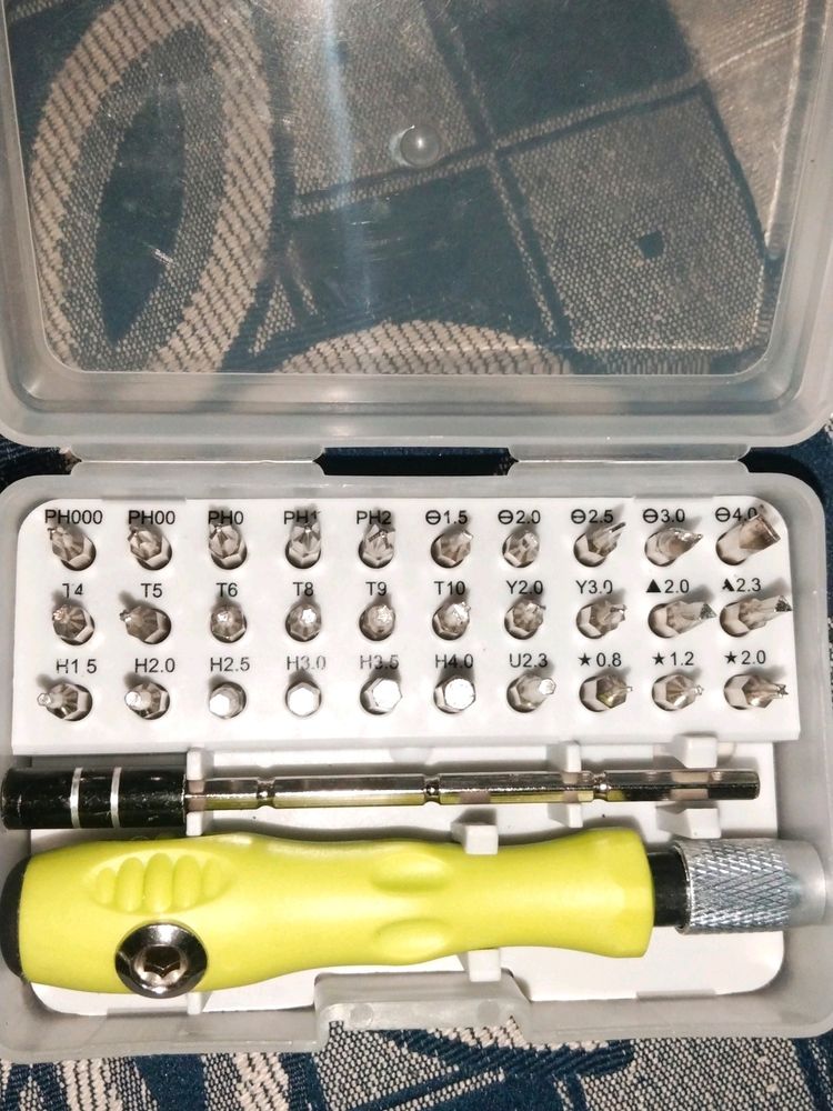 Standard Screwdriver Set