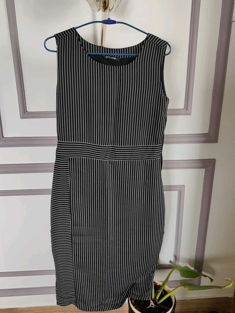 Striped Sleeveless Dress