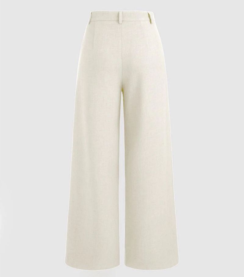 Mid Rise Solid Pocket Straight Leg Trousers In Off