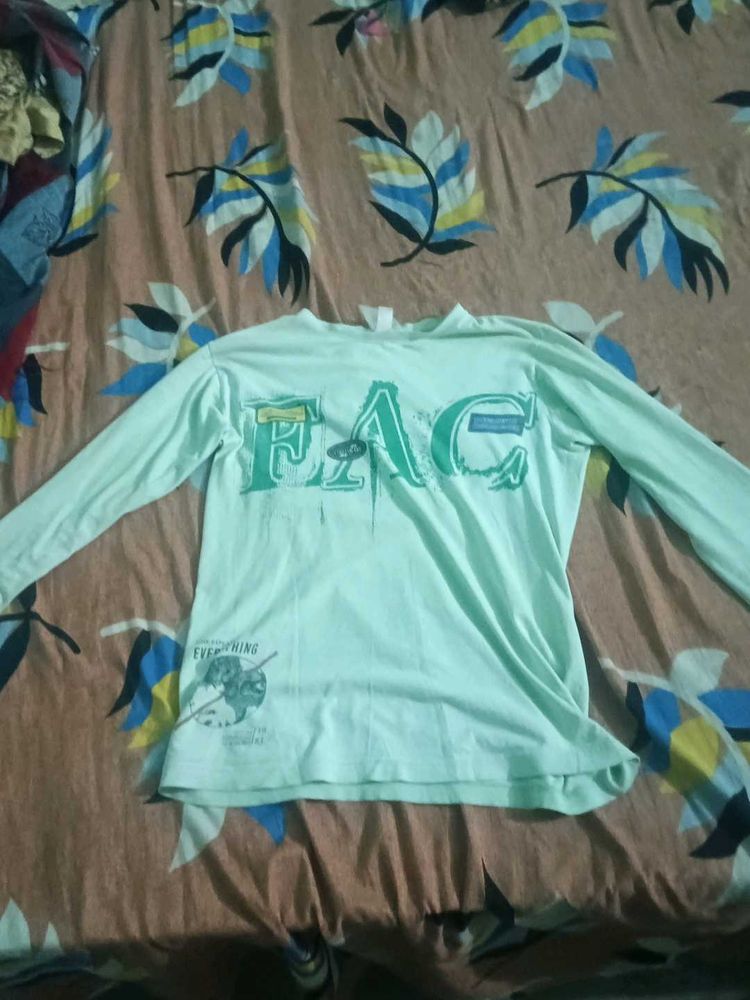 Graphic Print T-shirt