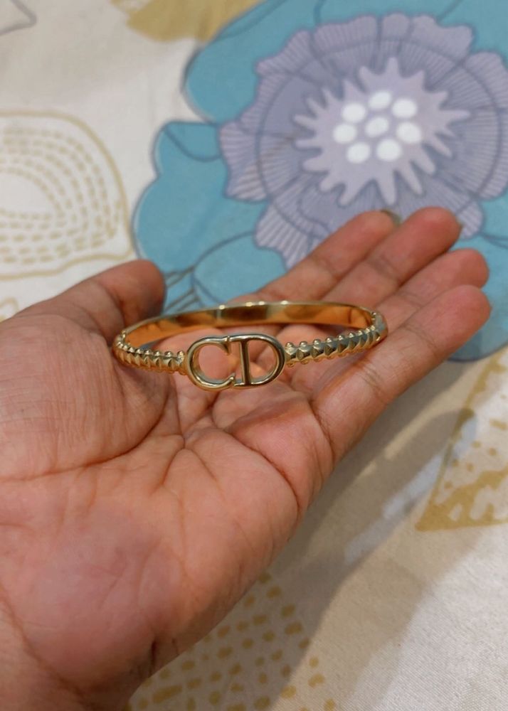 🇮🇹 Christian Dior Imported bracelet