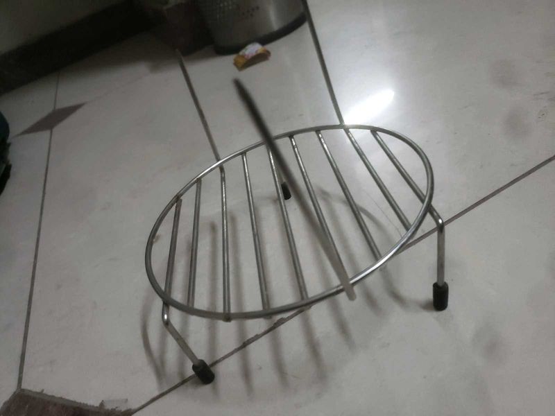 Microwave Grill Stand With Spikes