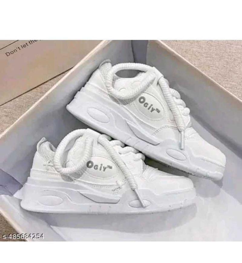Retro White Sneakers Fo Men Casual Shoes For