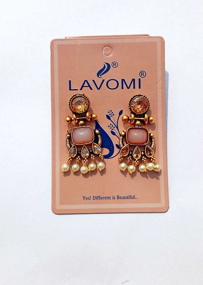🆕Lavomi oxidised golden  Earrings