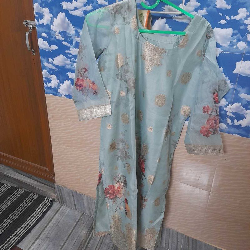 Floral Print Kurta Set