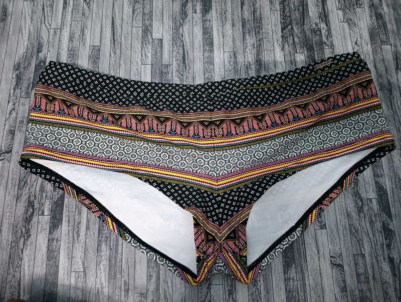 Short Free Size 🥰
