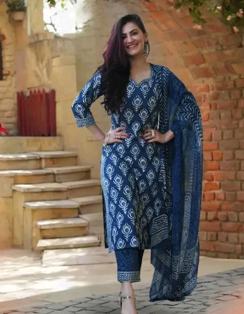 Elegant Blue Printed Kurta Set