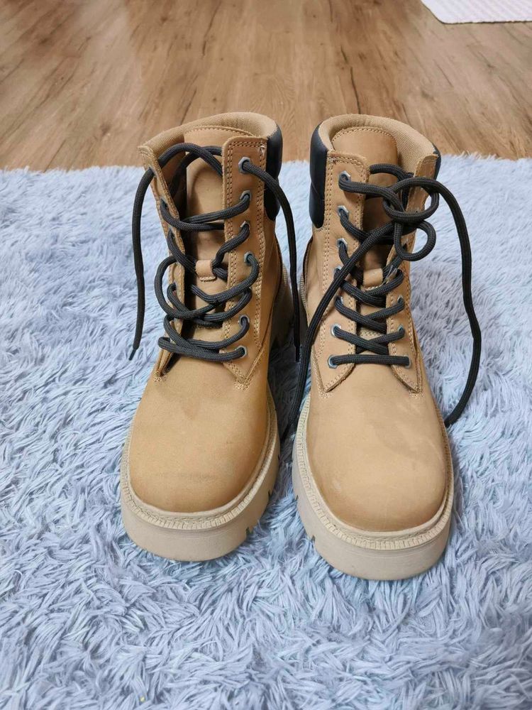 MANGO Flat Boots