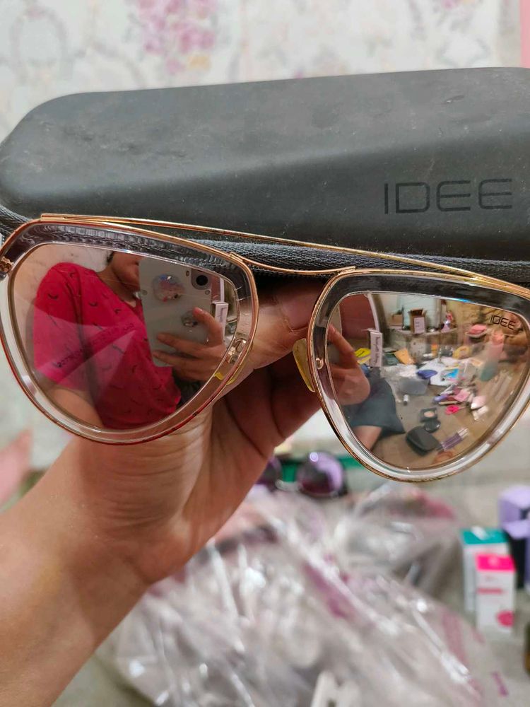 Idee White Sunglasses