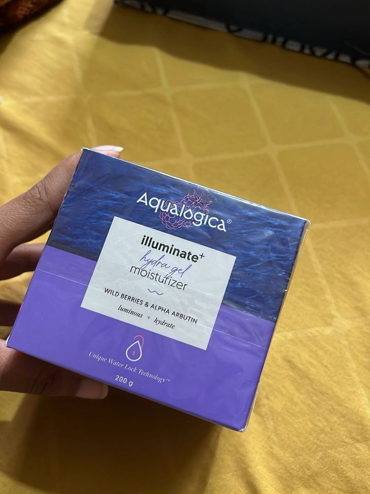 Aqualogica Illuminate+ Hydra Gel