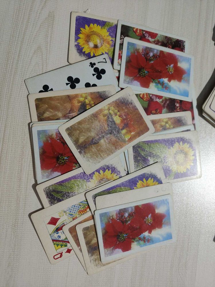 4 Decks of Playing Cards ♠️♦️