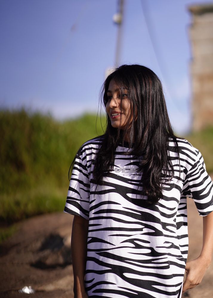 Veirdo Printed women Round Neck White T-shirt