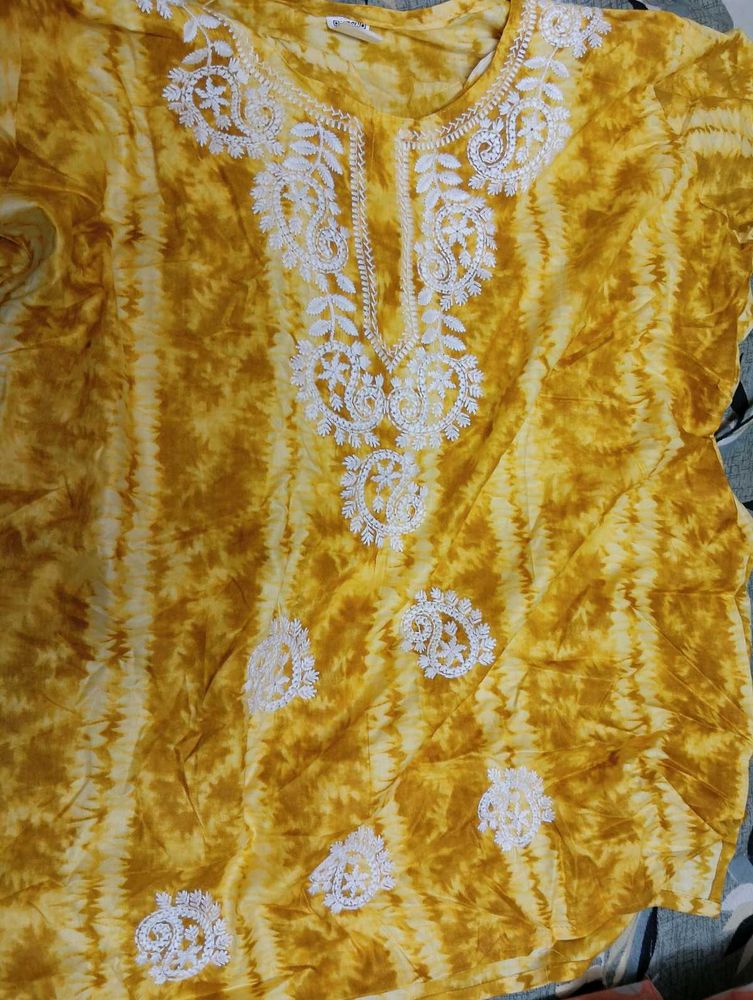 Embroidered Yellow Kurta