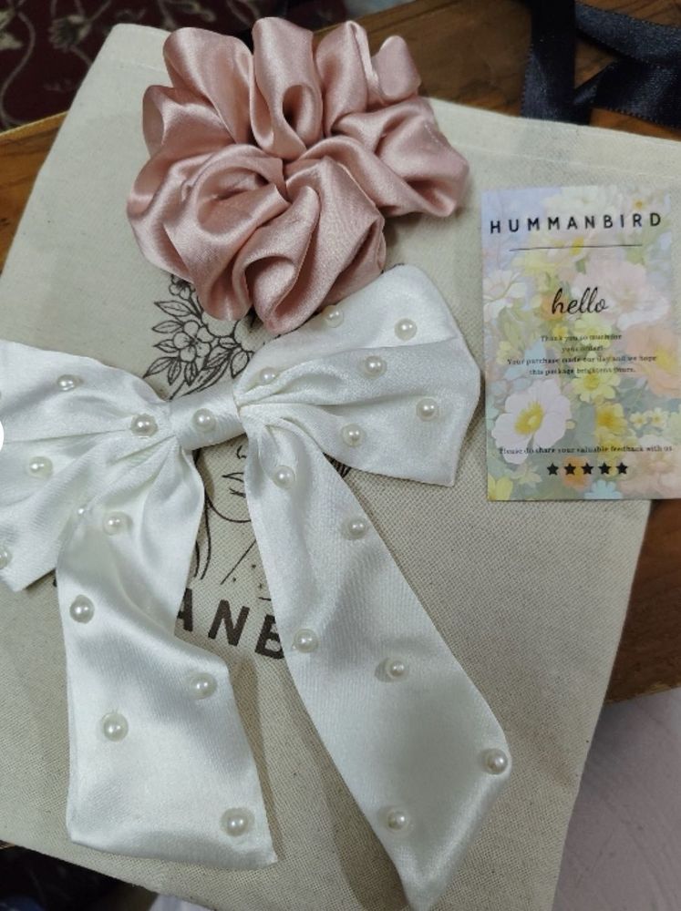 Pack of 2-  Hair Accessories Set with a Jute Bag