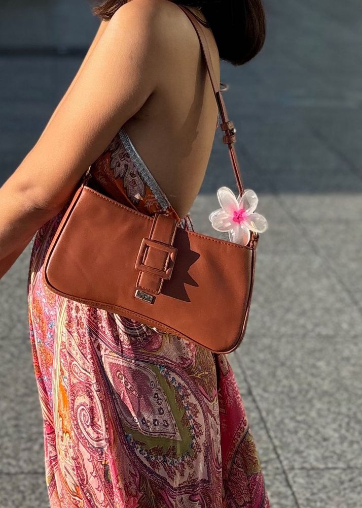 Berrylush Structured Shoulder Bag