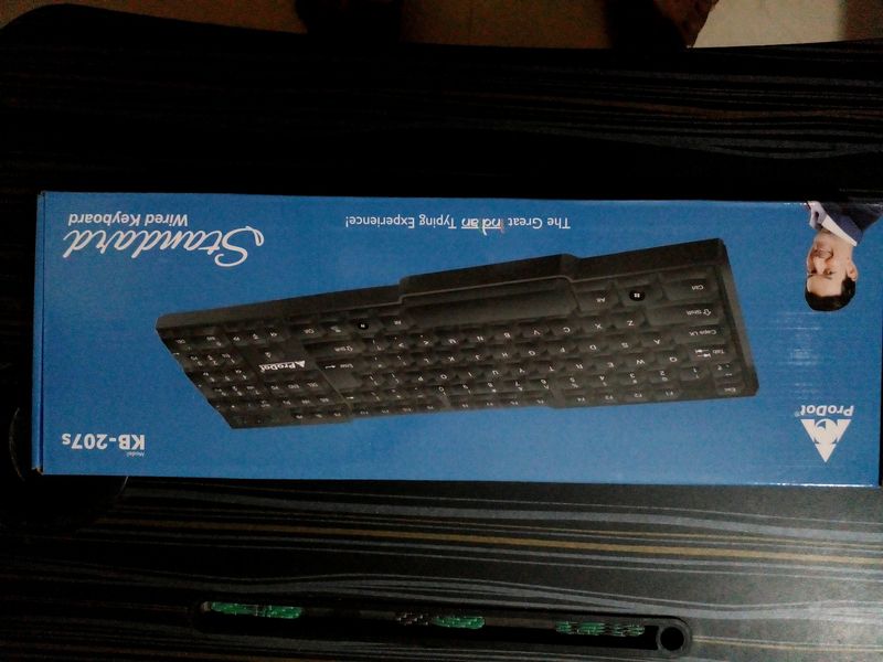 (FIX PRICE) NEW WITH TAG PRODOT KEYBOARD.