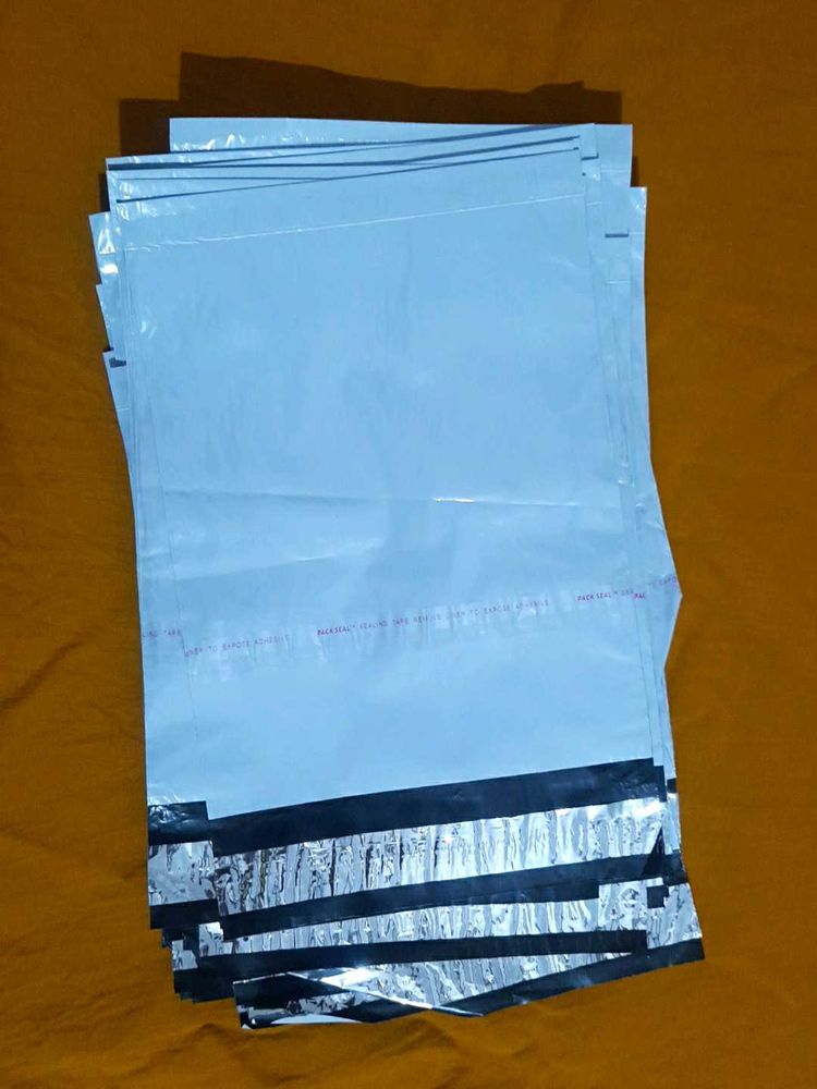 The  temper prof courier bags..