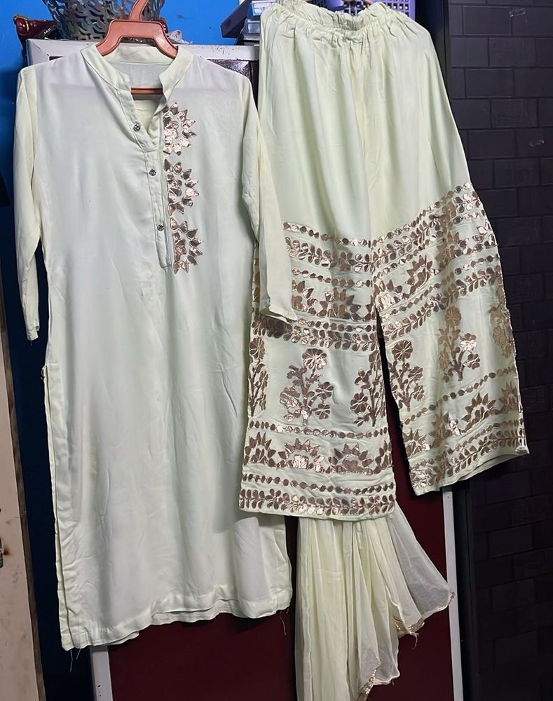 Embroidered Kurta Set