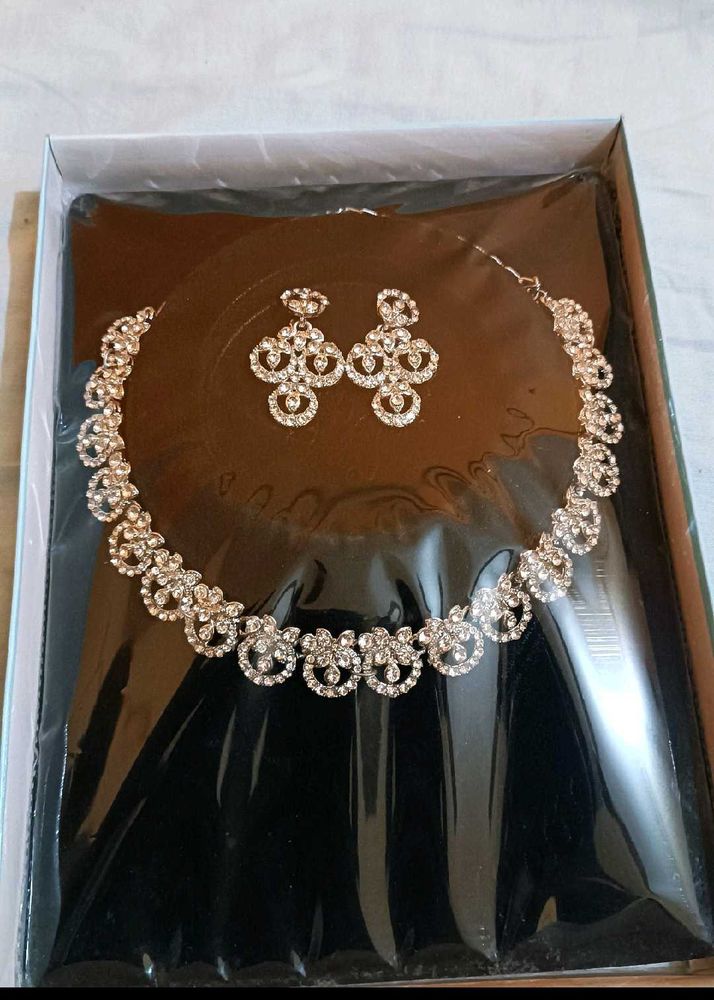 Elegant Crystal Jewelry Set