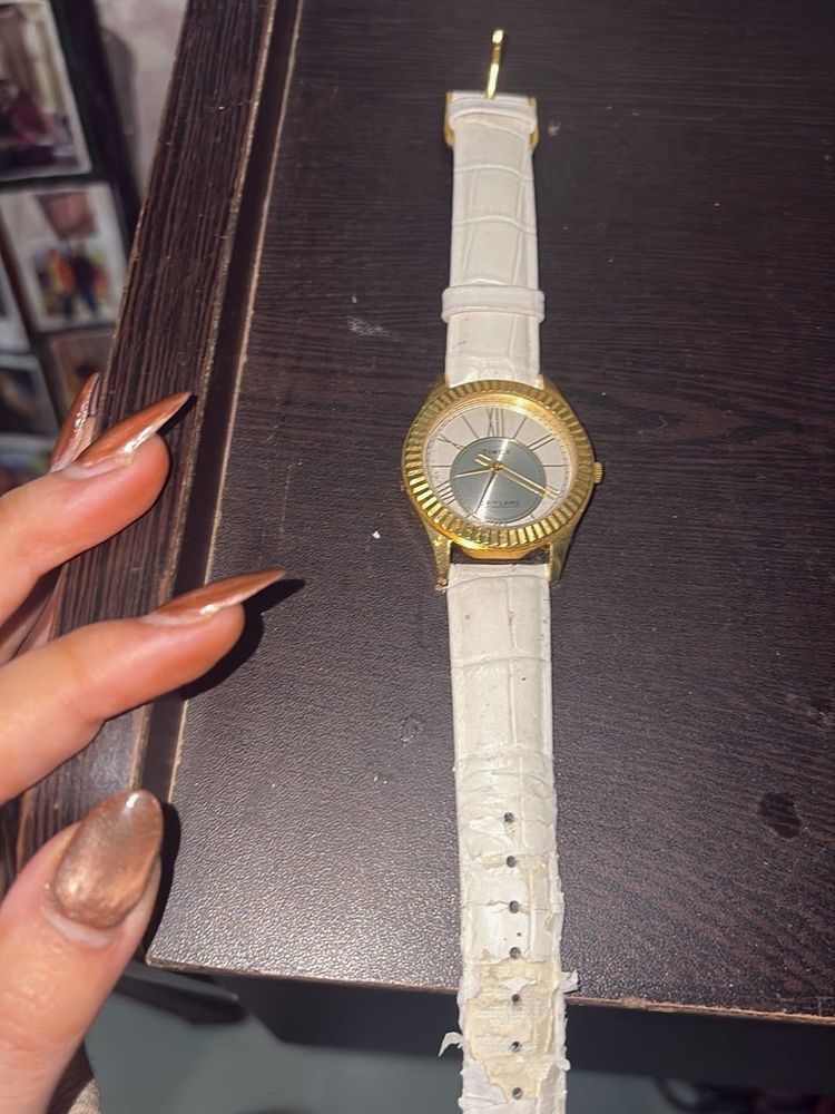 Stylish Gold &amp; White Watch