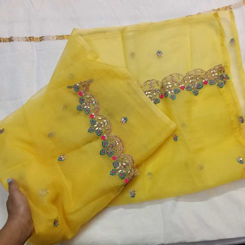 💛Yellow Embroidered Dupatta💛