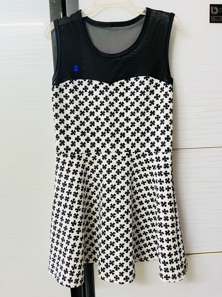 Black &amp; White Clover Dress