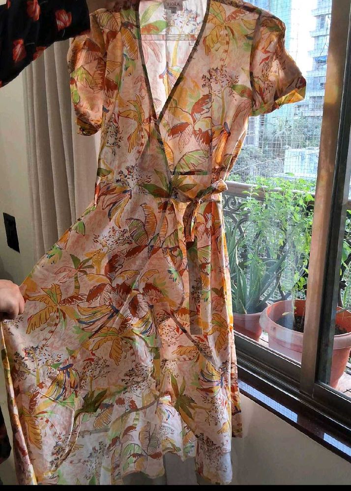 JISORA WRAP AROUND DRESS 💝