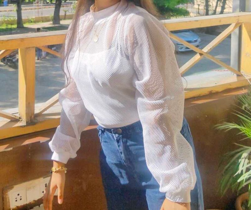 White Mesh Top(negotiable)