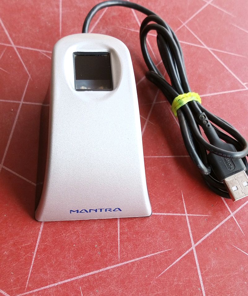 Mantra MFS100 - Fingerprint Scanner
