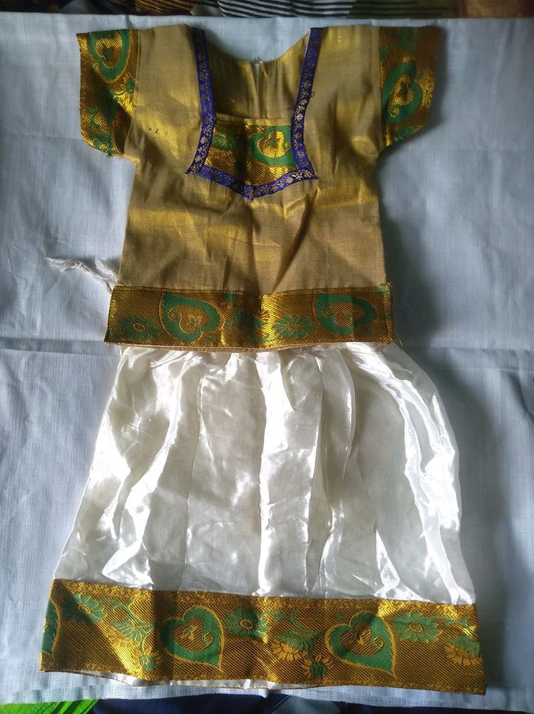 Gold Wite paaatoo Pavadai😘Kerla Style