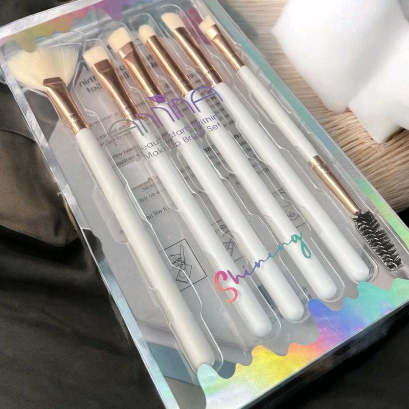 Makeup Brushes