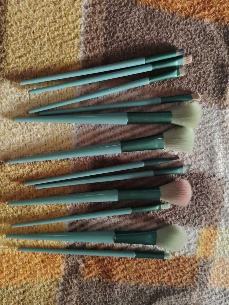 Makeup Brush Set