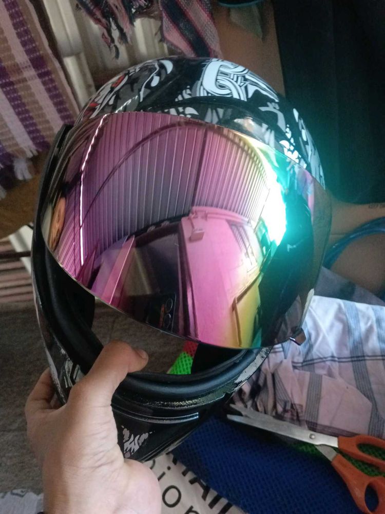 Stylish Sports Helmet