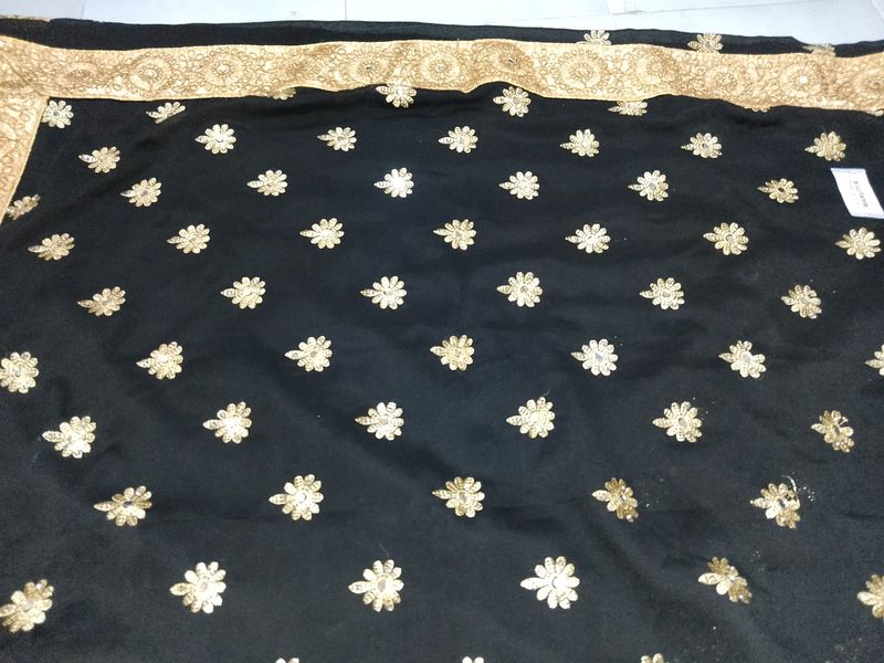 Saree With Blouse