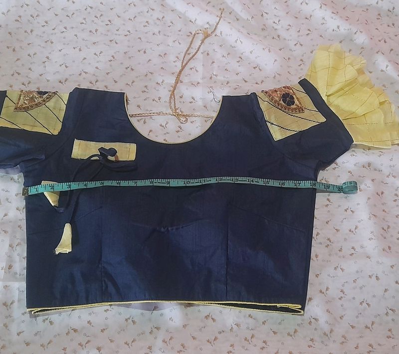 New Blouse🥳in Low  Last Price 🤩🤩