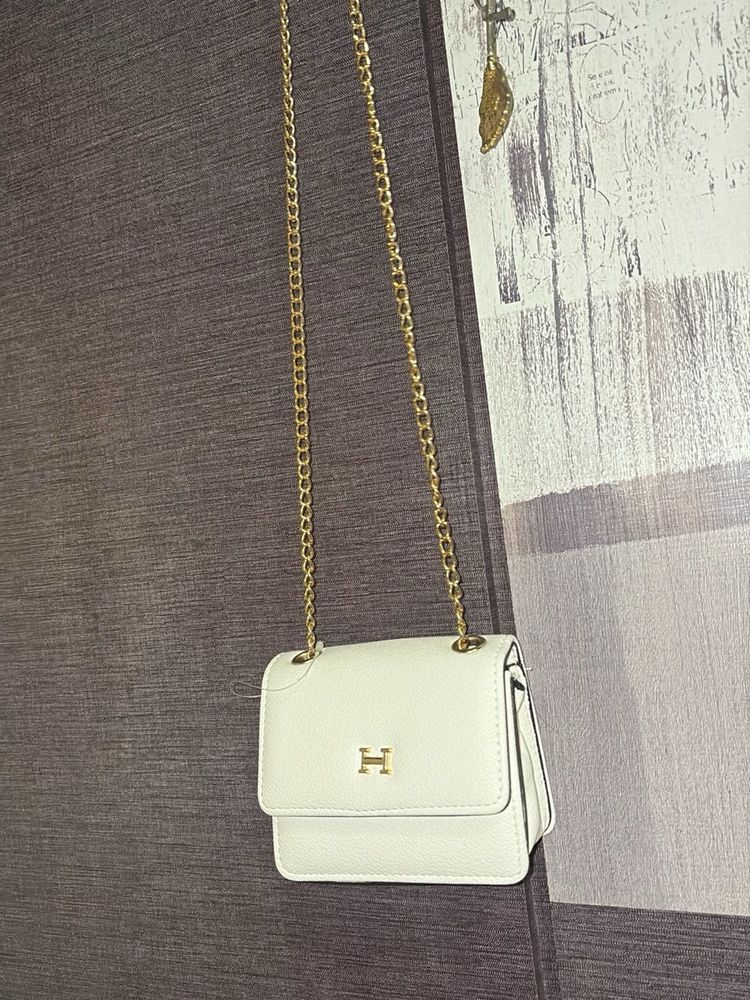 Chic Crossbody Bag