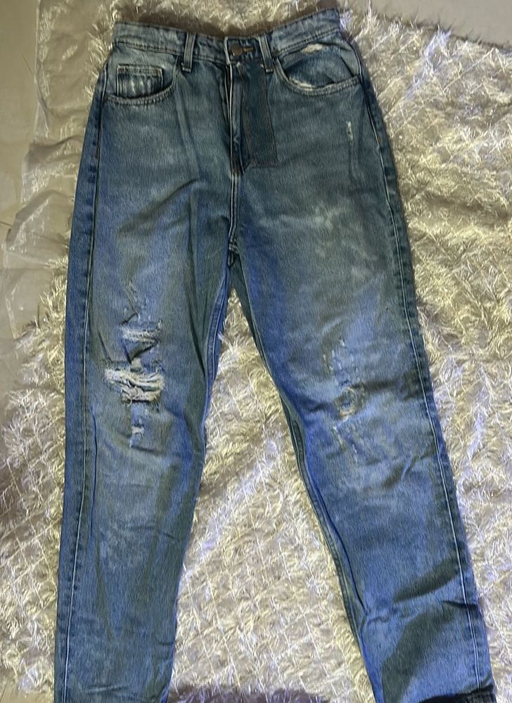 A Perfect Boyfriend Jeans