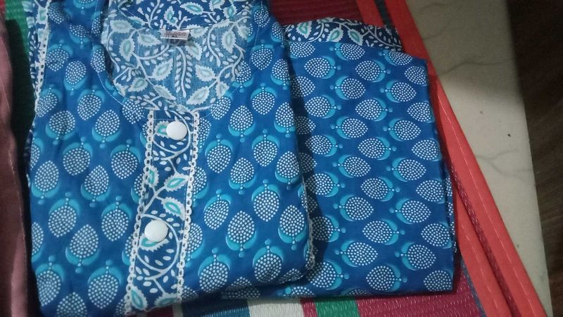 Totally new without tag umbrella kurti pant